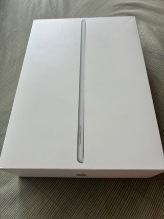 iPad 7ª Gen + Teclado Slim Folio