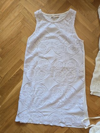 Vestido y mono blanco encaje