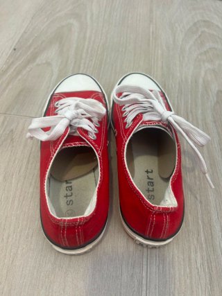 Zapatillas rojas Converse talla 36