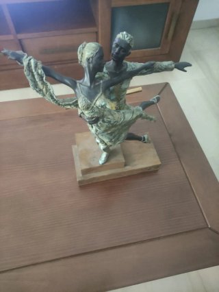 Figura Bronce Bailarines Firmada
