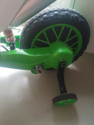 Moto Eléctrica Infantil Verde y Blanca