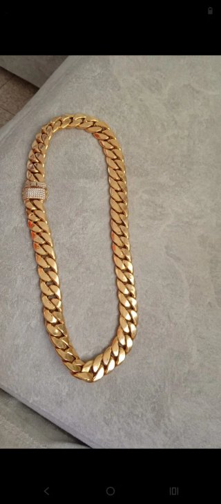 Cadena Cubana 18K Oro peso 104g NO MAREANTES