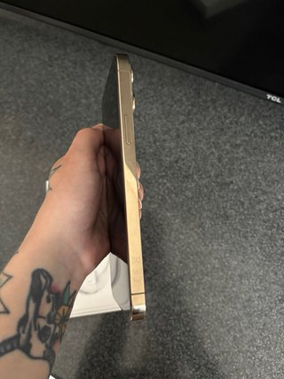iPhone 13 Pro Max Oro 128GB