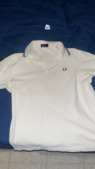Polo Fred Perry Talla M Blanco con Detalles