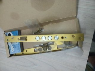 Cerradura TESA para puerta de entrada