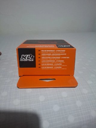 Luz de remolque XL Perform Tools 4 funciones