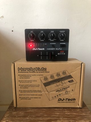Mesa de mezclas DJ-Tech Handy Kutz de Segunda mano por 350 EUR en