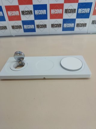 Cargador MagSafe 3 en 1 rápido y portátil - Belkin