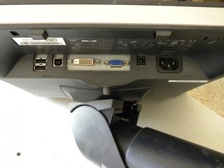Monitores/ Teclados