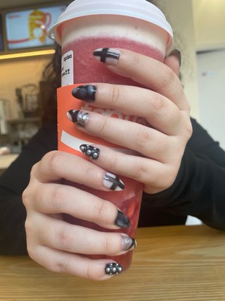 ✧ Servicio profesional de uñas a domicilio ✧