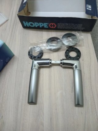 Manetas Hoppe para puertas y ventanas