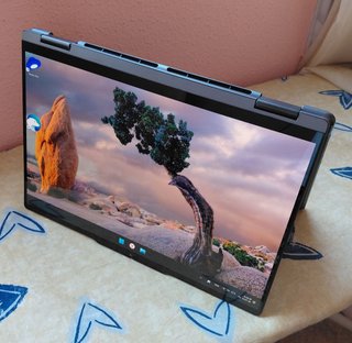 Lenovo YOGA 2 en 1 14IML9