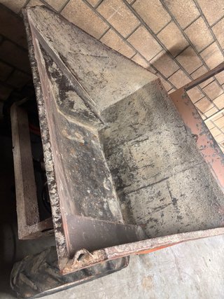 Ausa D150 x4 dumper