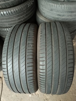 Michelin 235/55R18 100V