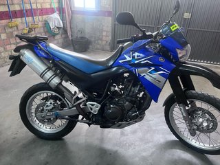 Yamaha XT660R Enduro/Supermoto Azul
