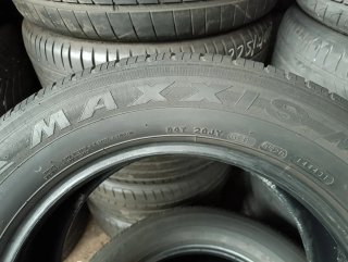 Maxxis 225/60R17 99H Neumático