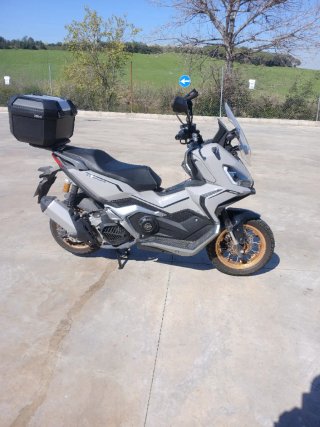 Kewway ADV 125cc Gris Maxi-Scooter