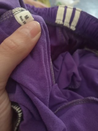 Pantalón chándal Adidas morado Talla M