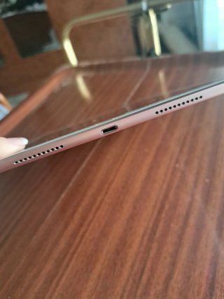 iPad Pro 10,5" 64 GB Wi-Fi + Apple Pencil + cajas