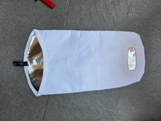 Mochila Salomon ADV Skin 12. Talla M/L. NUEVA.