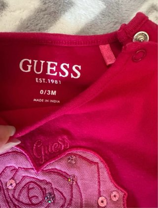 Lote 3 Bodies Guess Manga Larga Bebé