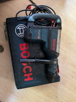 Taladro percutor Bosch Professional