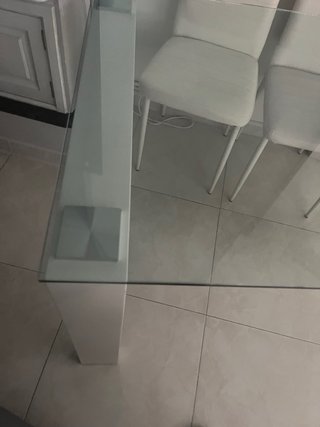 Mesa de cristal con 6 sillas