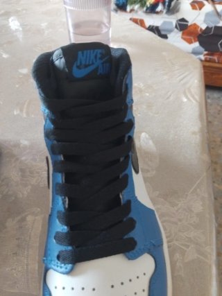 Zapatillas Altas Azules y Blancas