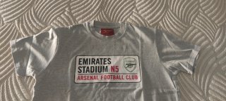Camiseta Arsenal Emirates Stadium N5