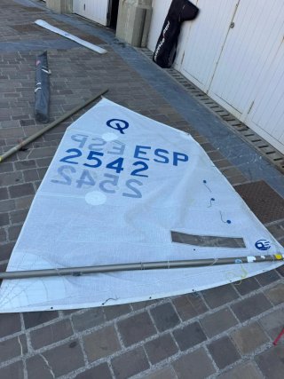 Optimist Astro Racing Boat