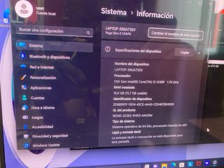 Lenovo Yoga Slim OLED Plata