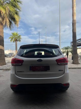 KIA Carens 2015