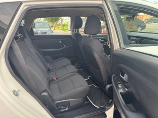 KIA Carens 2015