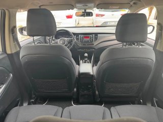 KIA Carens 2015