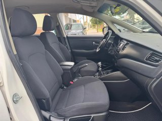 KIA Carens 2015