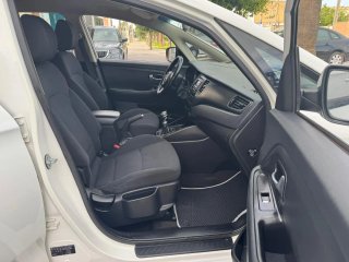 KIA Carens 2015