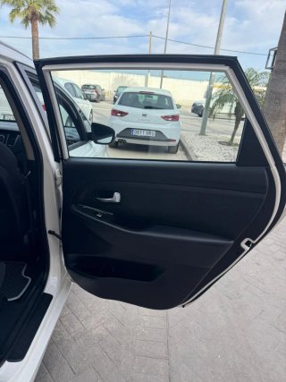 KIA Carens 2015