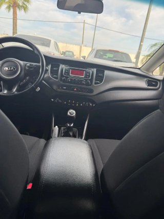 KIA Carens 2015