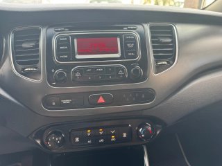KIA Carens 2015