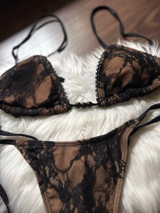 Bikini encaje negro y marron