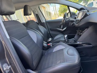 Peugeot 2008 2019