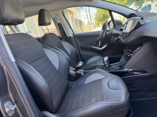 Peugeot 2008 2019