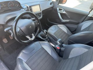 Peugeot 2008 2019