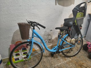 Bicicleta Paseo Azul con Sillita y Cesta