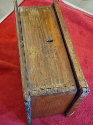 Cassetta in legno, sec. XIX