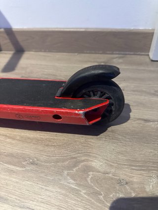 Patinete Oxelo Rojo/Negro – buen estado