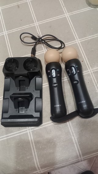 Mandos PS Move + Base Carga