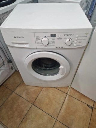 Lavadora carga frontal marca Siemens 8 kg 1200.