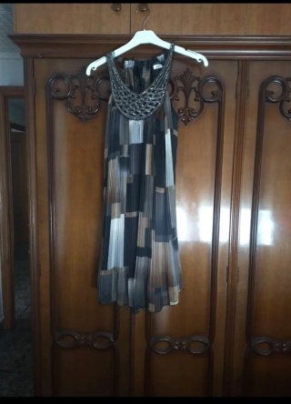 Vestido largo amarillo de fiesta