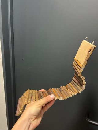 Escalera tobogán de madera para mascotas